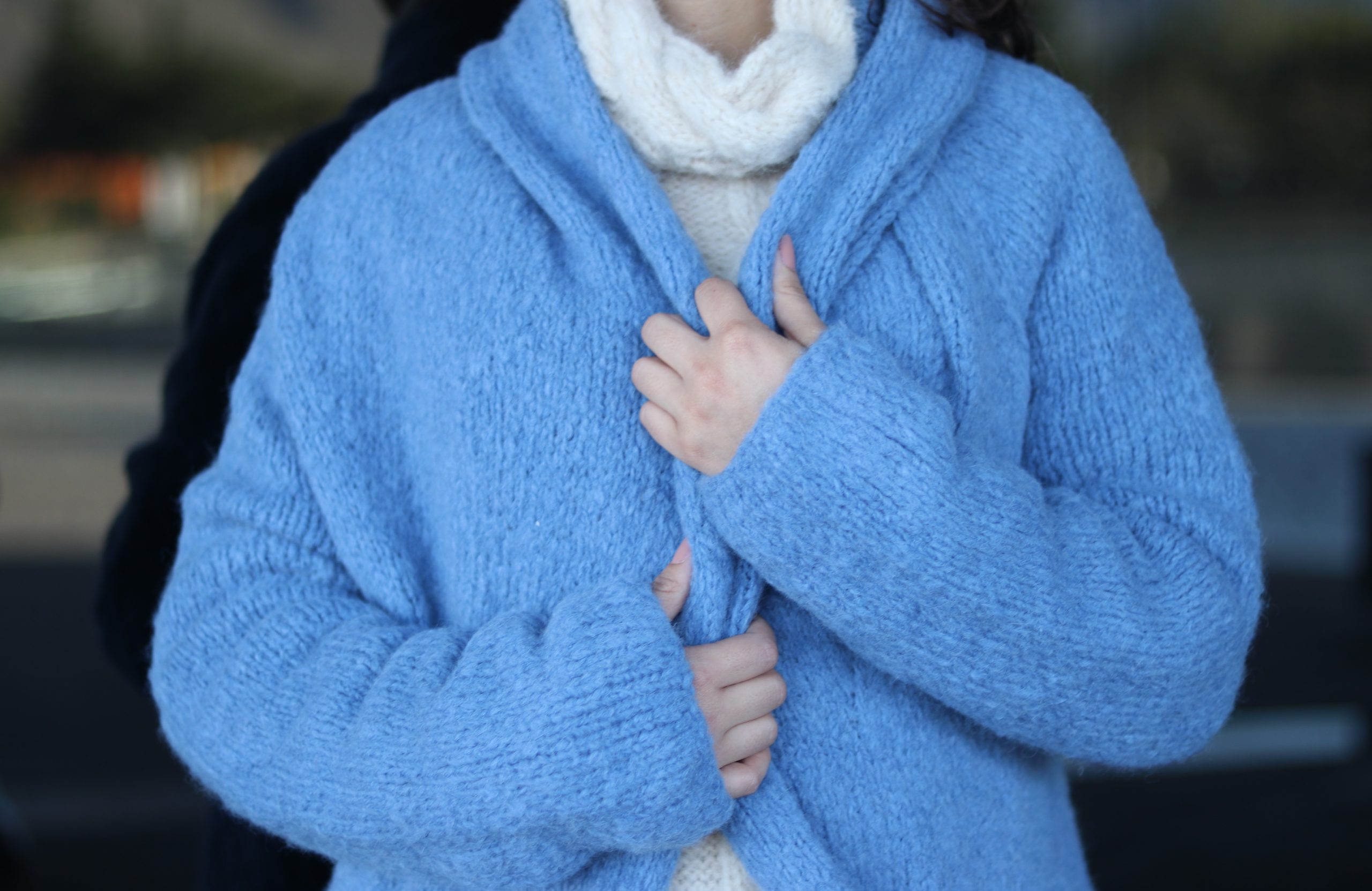 Baby Alpaka Clio lang | Azure Blau – Bild 2