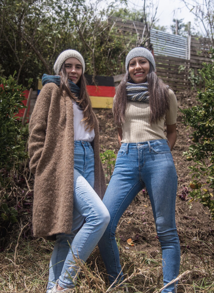 clio lang camel nena